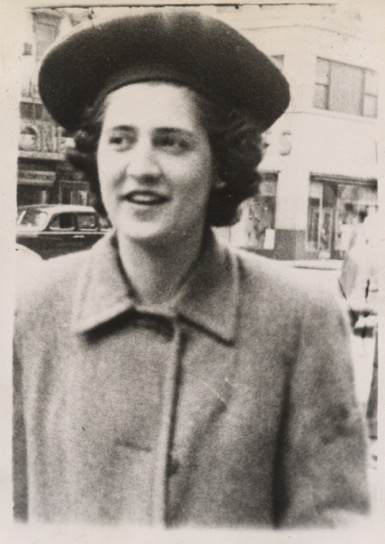 Birdie, 1943