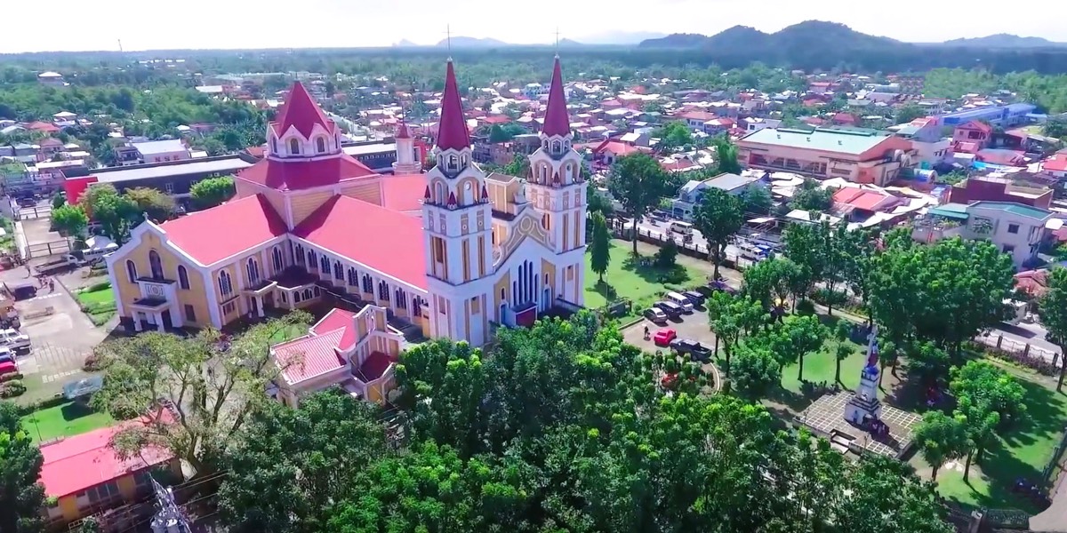 Use the cathedral as a reference point